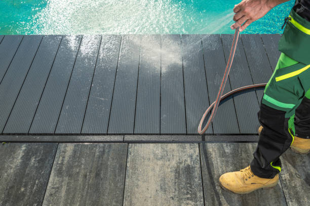 Best Sidewalk Pressure Washing  in Stonebridge, NJ